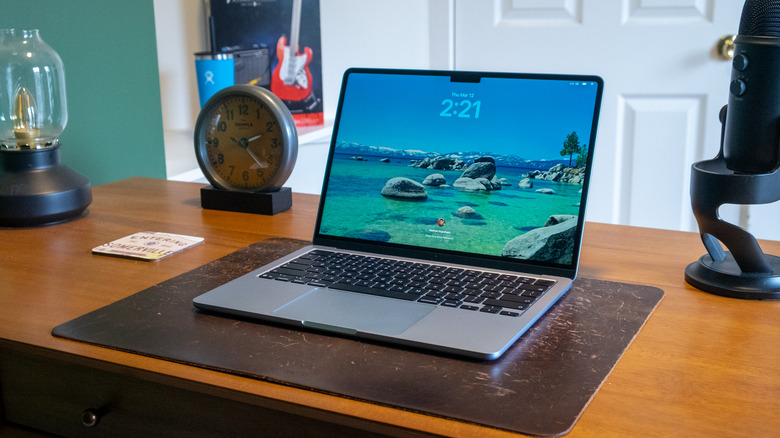 MacBook Air M5
